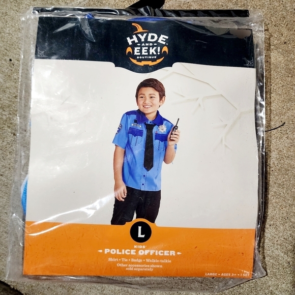 NWT Hyde & Eek! Kids Police Officer Halloween Costume Top with Accessories New L - Picture 1 of 10